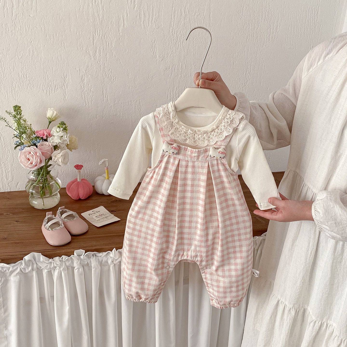 Cute Rabbit Print Checkered Overalls Set for Baby Girls Spring New Arrival Two-Piece Outfit with Bodysuit and Overalls